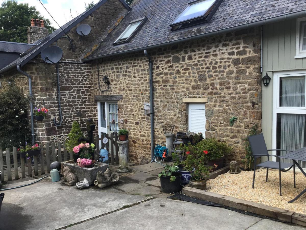 Les Petits Champs Leilighet Buais-les-Monts Eksteriør bilde